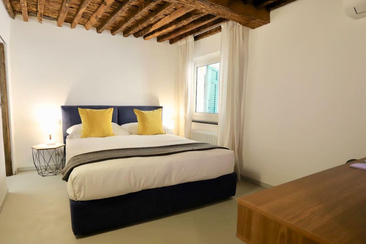 San Lorenzo Small Apartment Genua Buitenkant foto