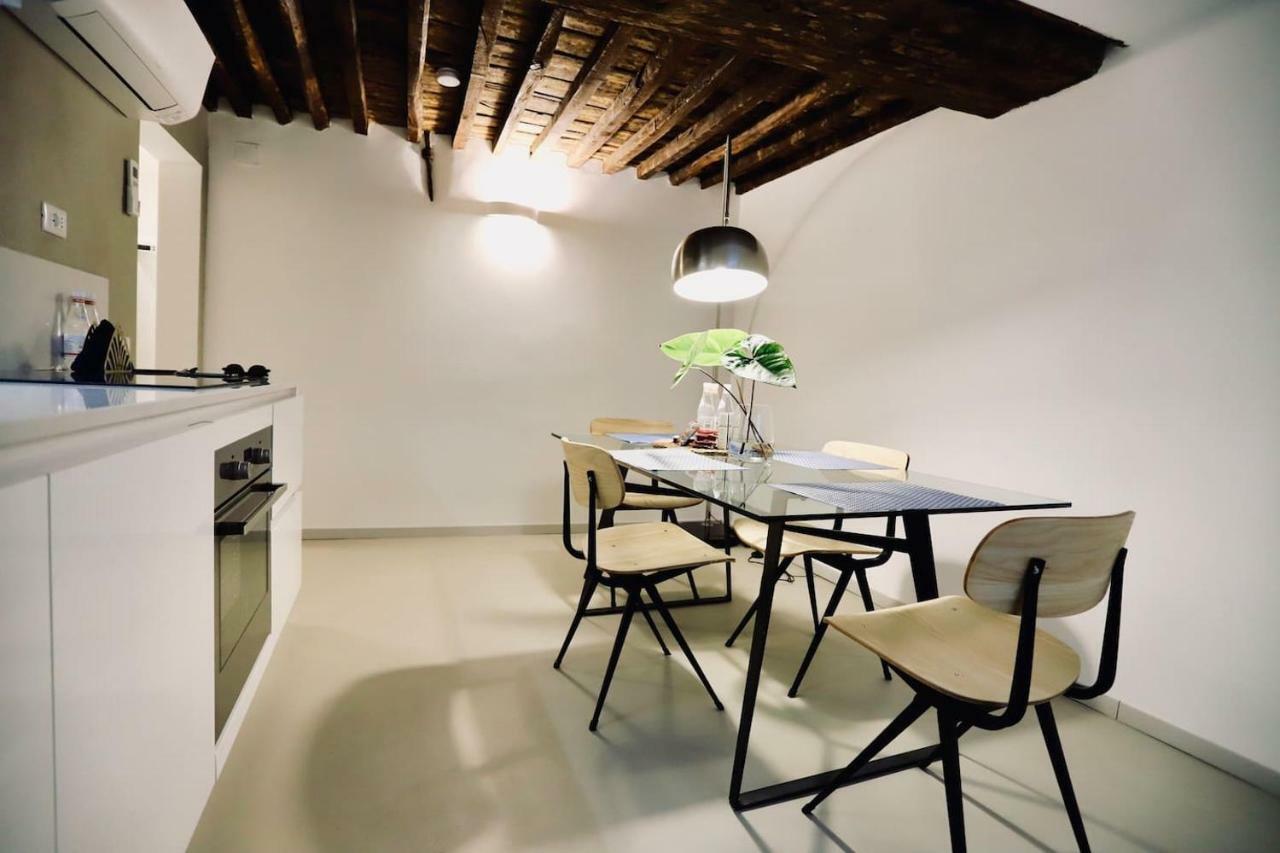San Lorenzo Small Apartment Genua Buitenkant foto